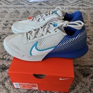 Nike Zoom Vapor Pro 2 Hard Court Tennis Shoe